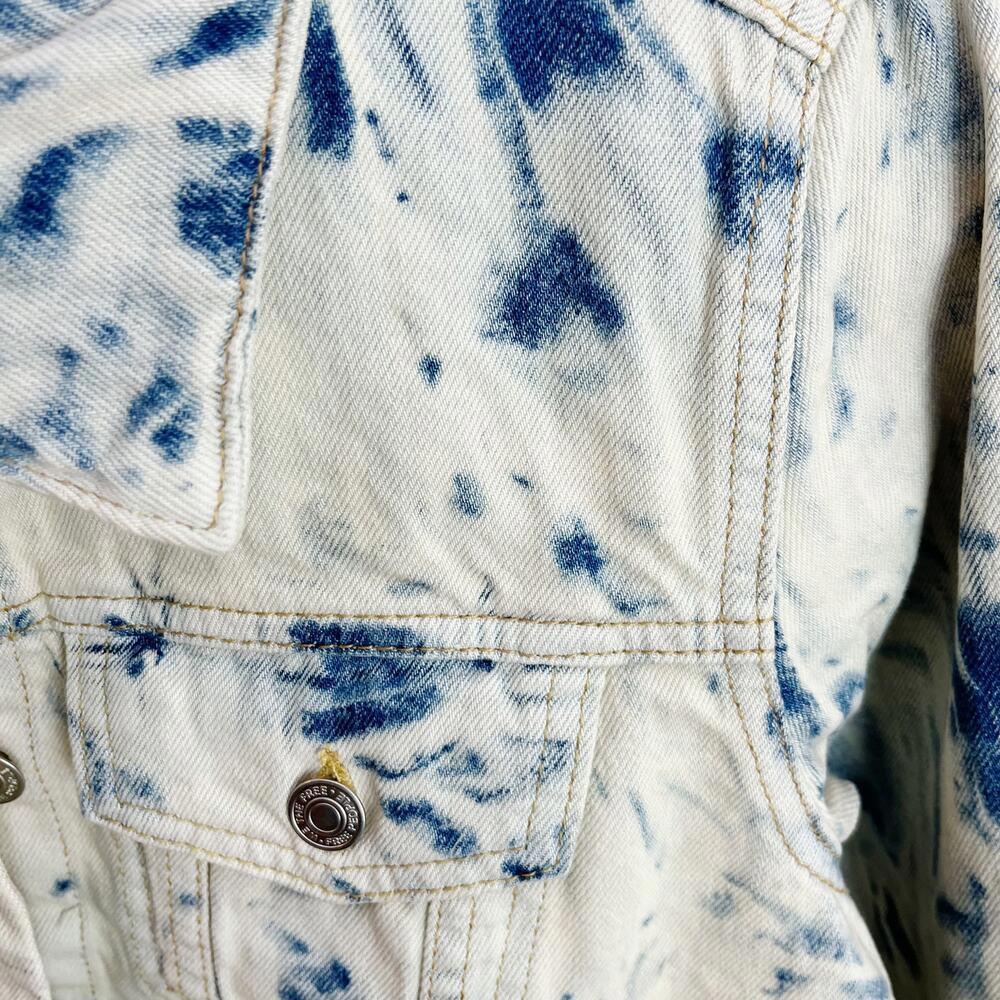 NWT Free People Womens Rumors Denim Jacket Tie Dye Distressed Size Small - Picture 4 of 8